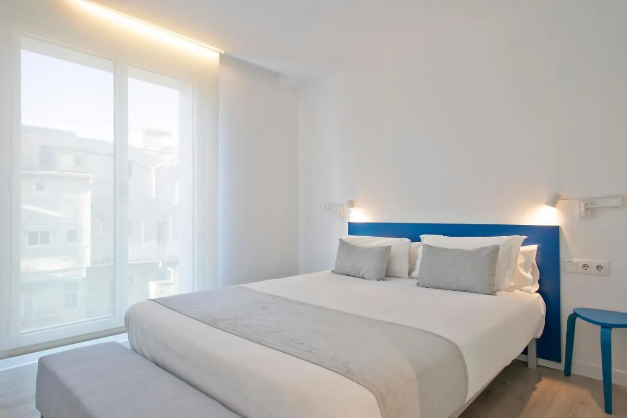 Lugaris Beach Apartments Barcelona