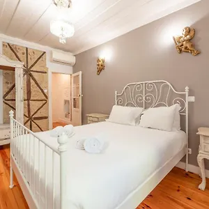 Guestready - Exquisite Bica Poetas Appartement Lisboa
