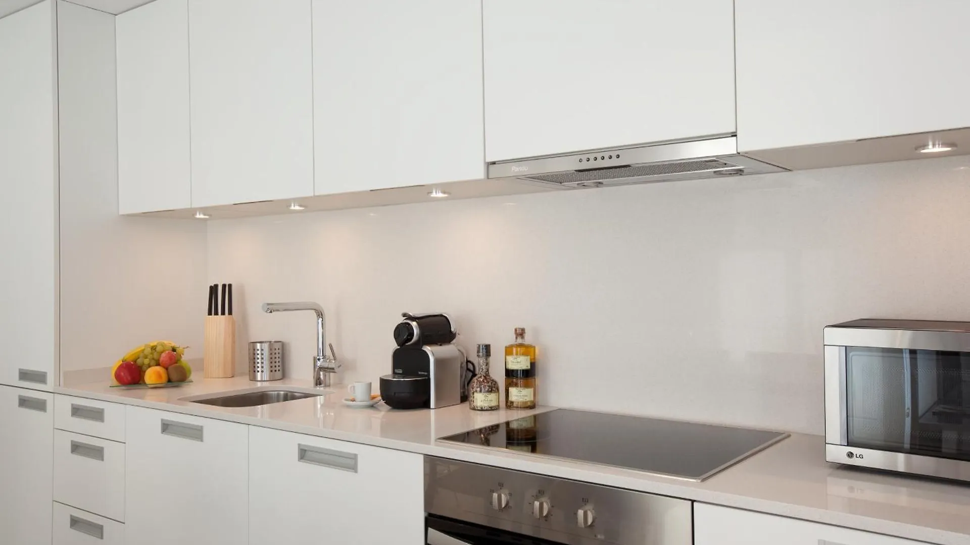 Lugaris Beach Apartments Barcelona