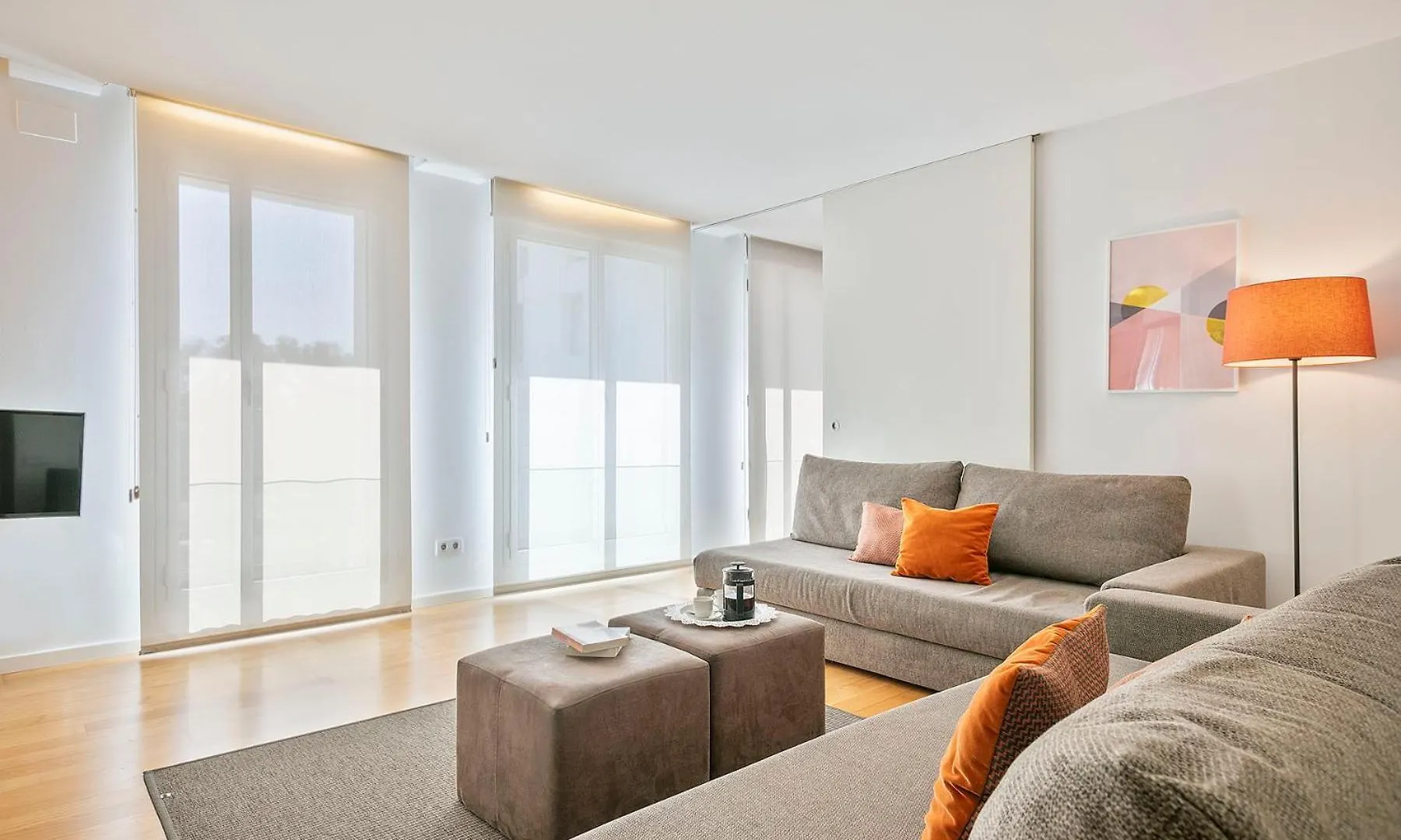 Lugaris Beach Apartments Barcelona 0*,  Spain