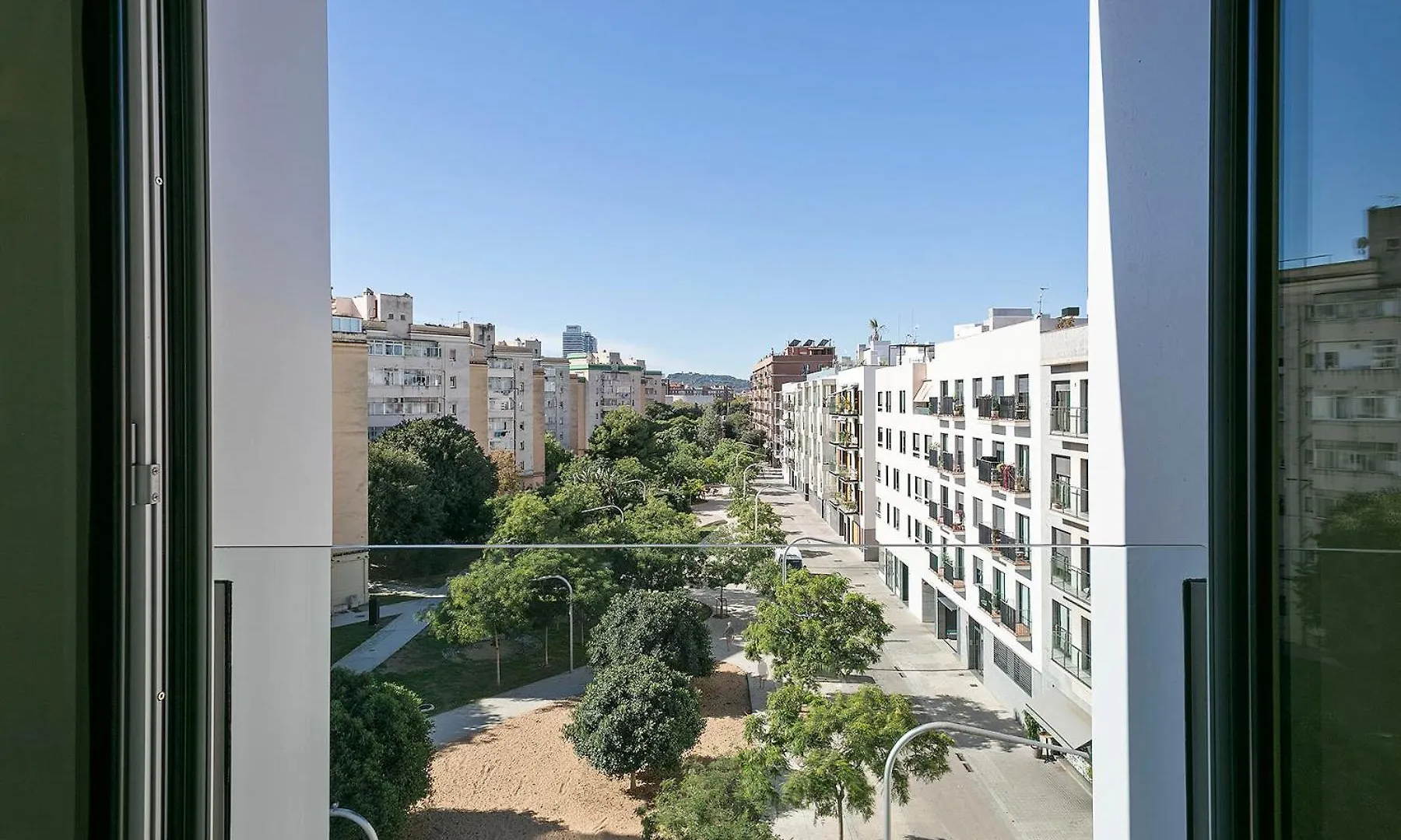 Lugaris Beach Apartments Barcelona