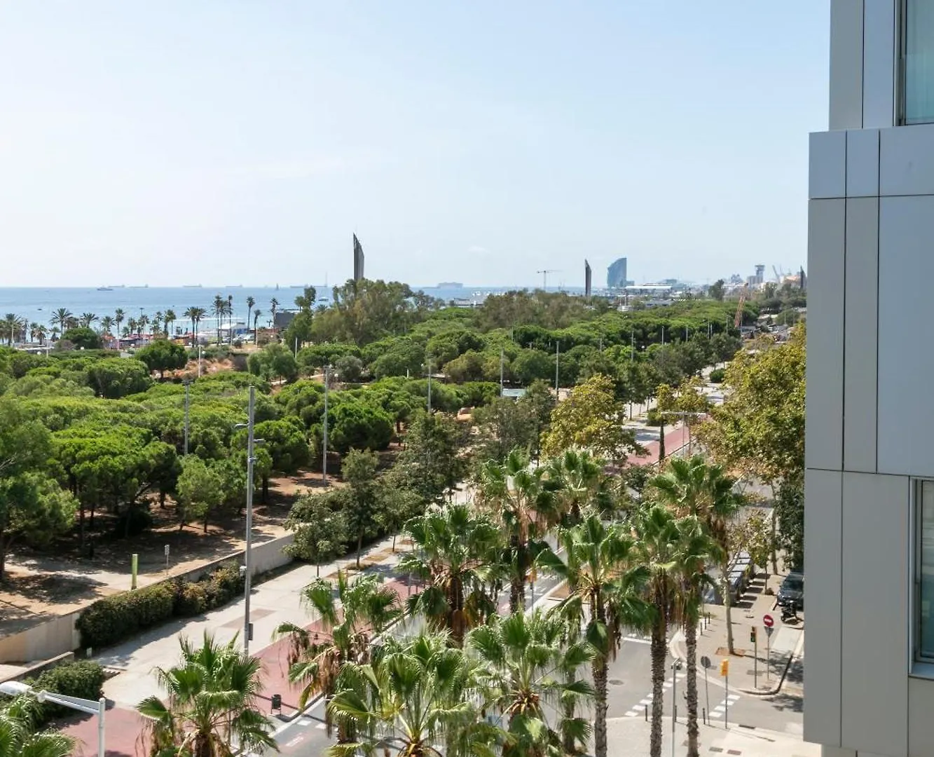 Lugaris Beach Apartments Barcelona