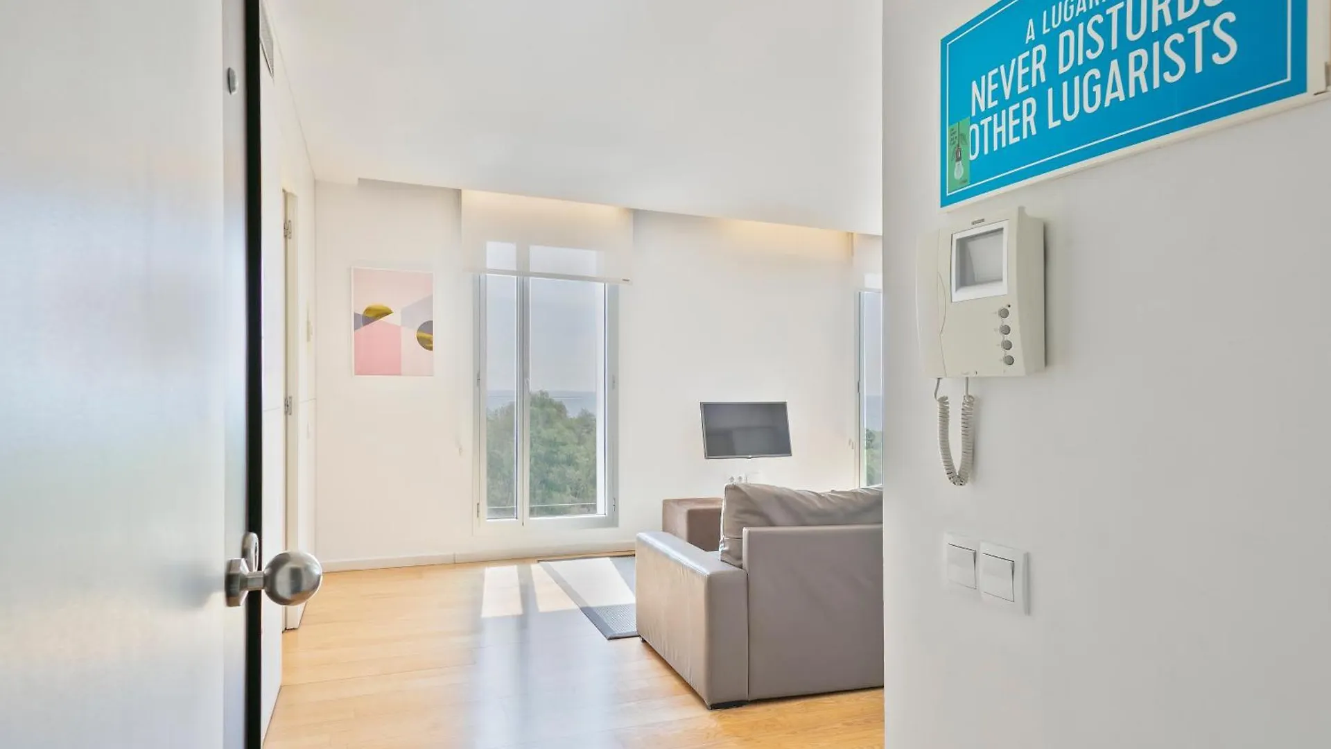 Lugaris Beach Apartments Barcelona Spain