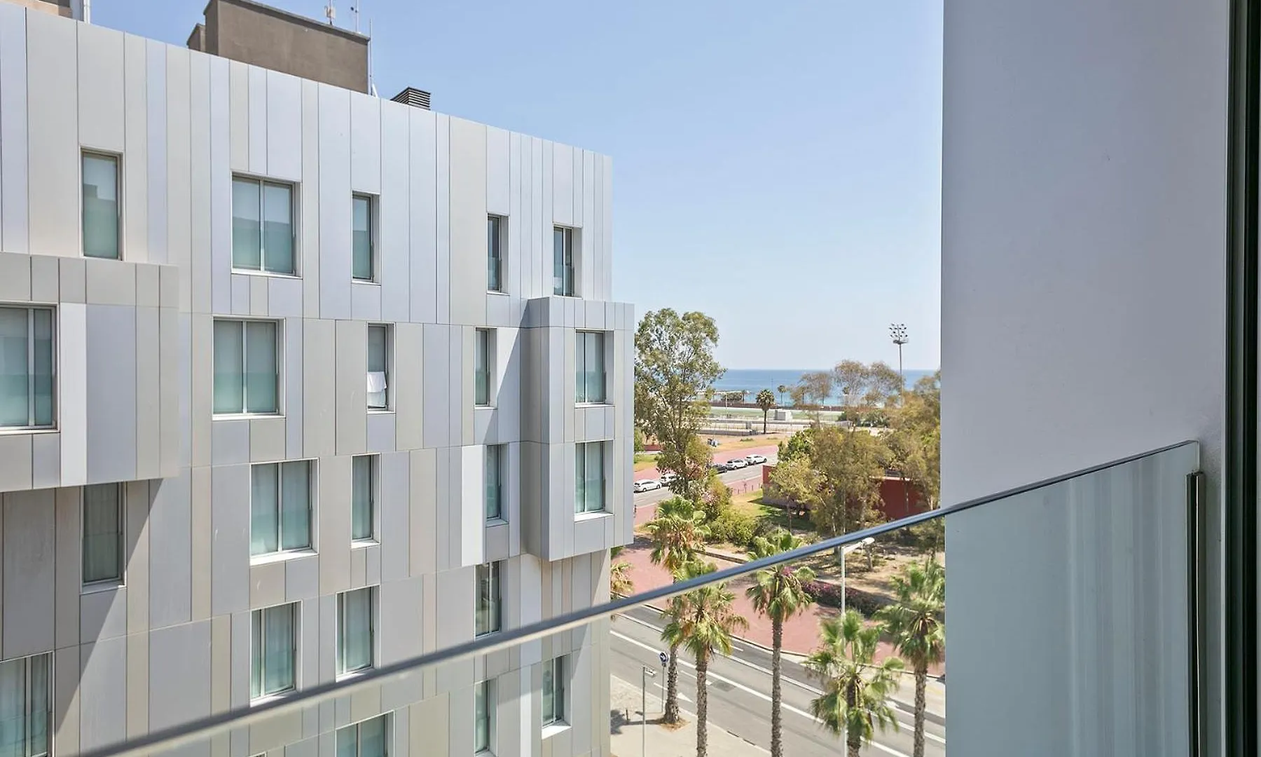 Lugaris Beach Apartments Barcelona