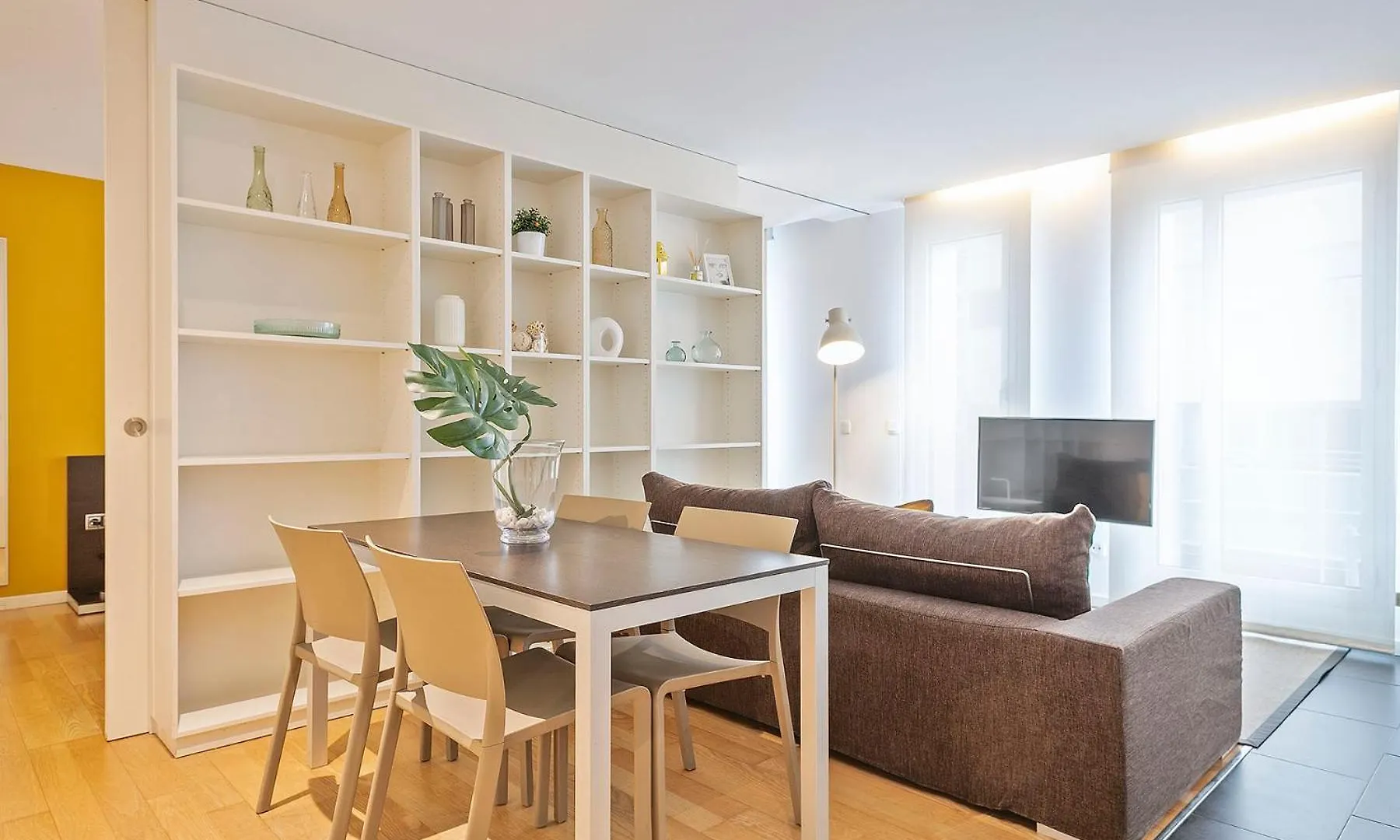 Lugaris Beach Apartments Barcelona