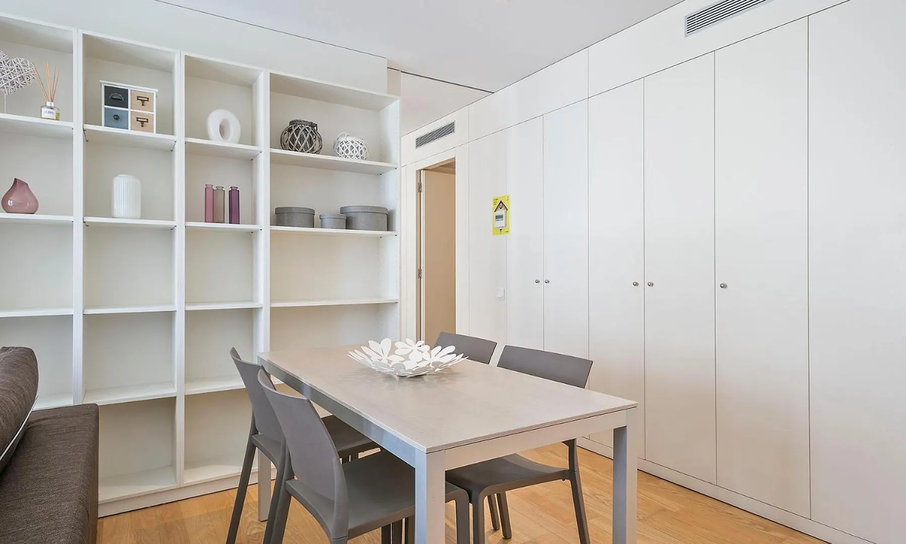 Lugaris Beach Apartments Barcelona 0*,  Spain