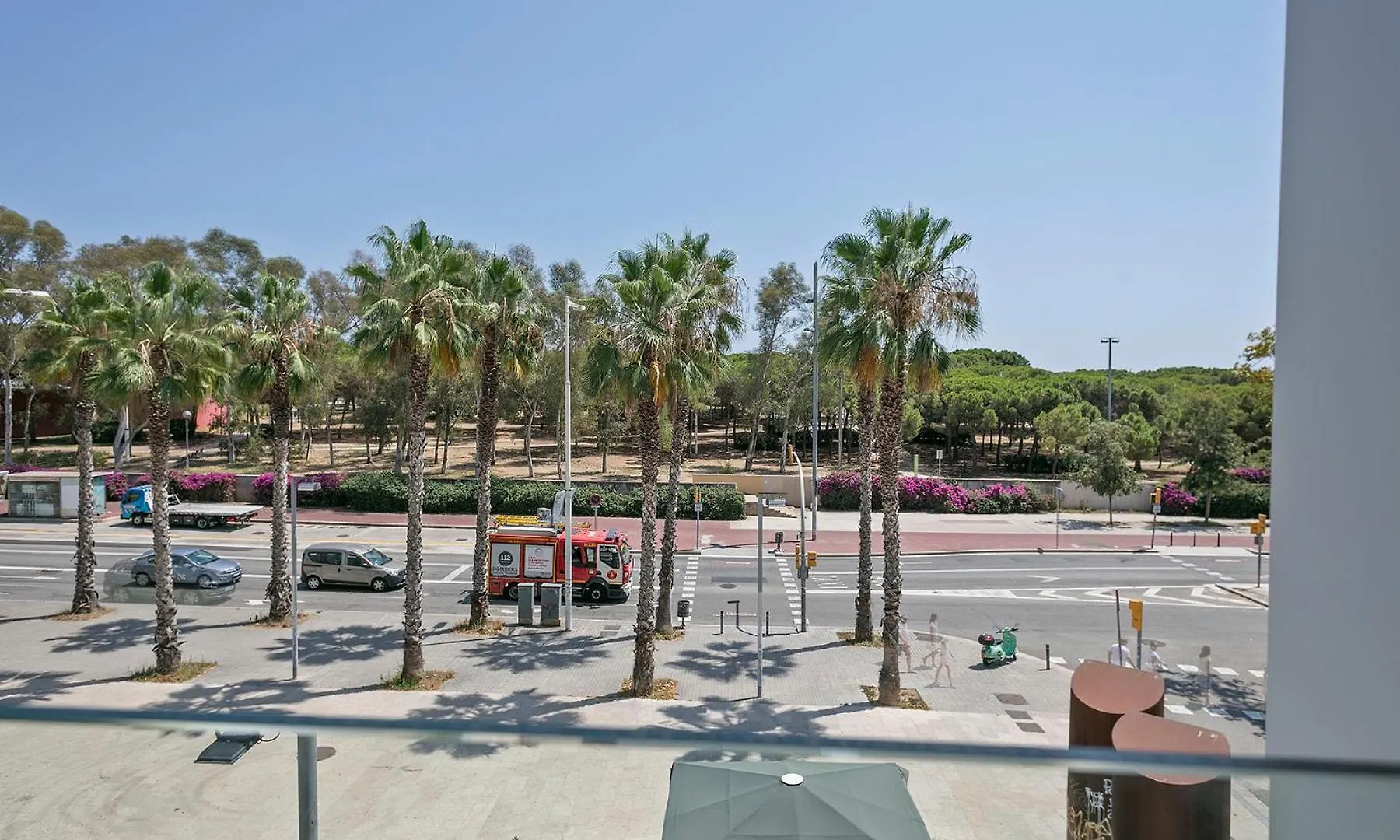 Lugaris Beach Apartments Barcelona