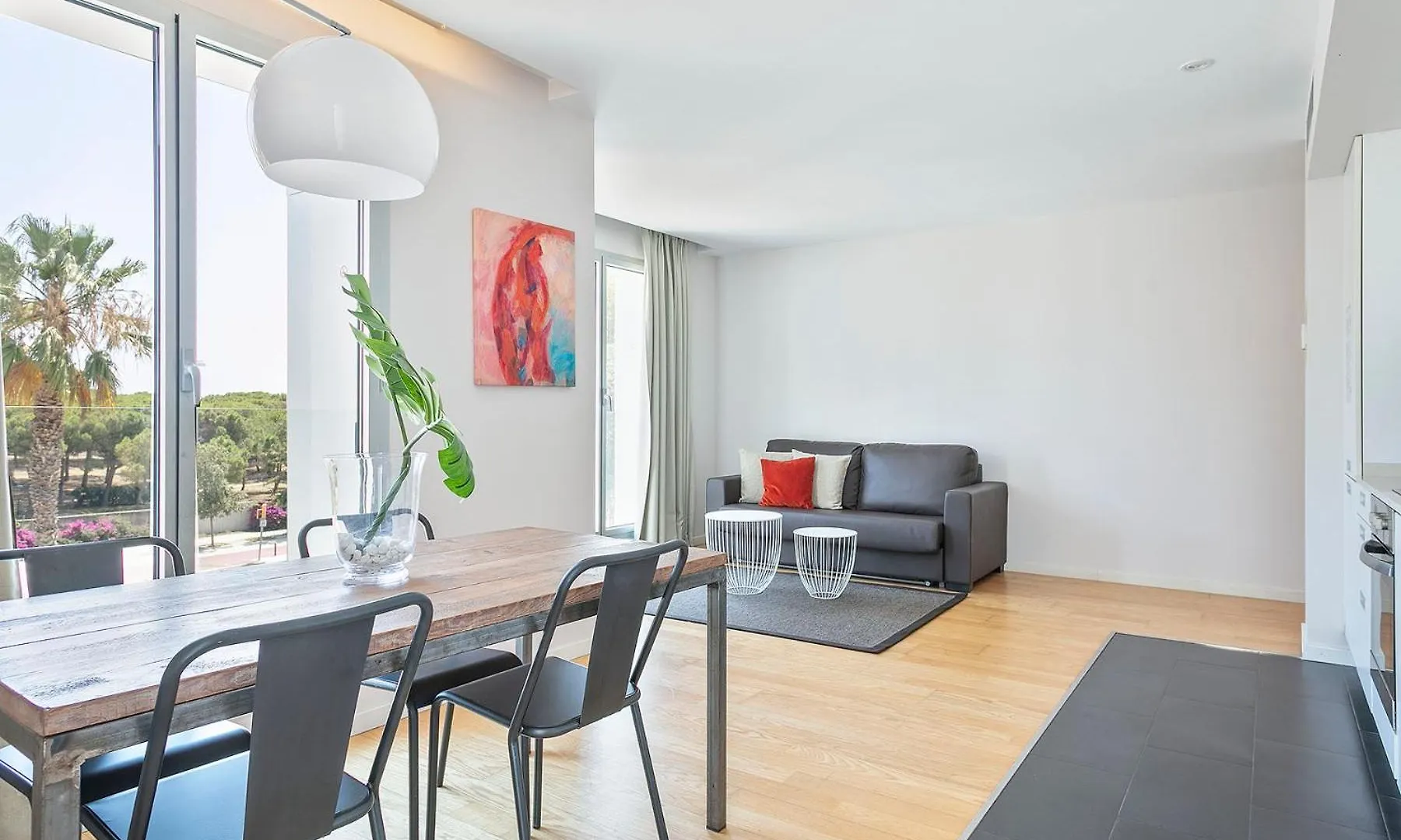 Lugaris Beach Apartments Barcelona 0*,